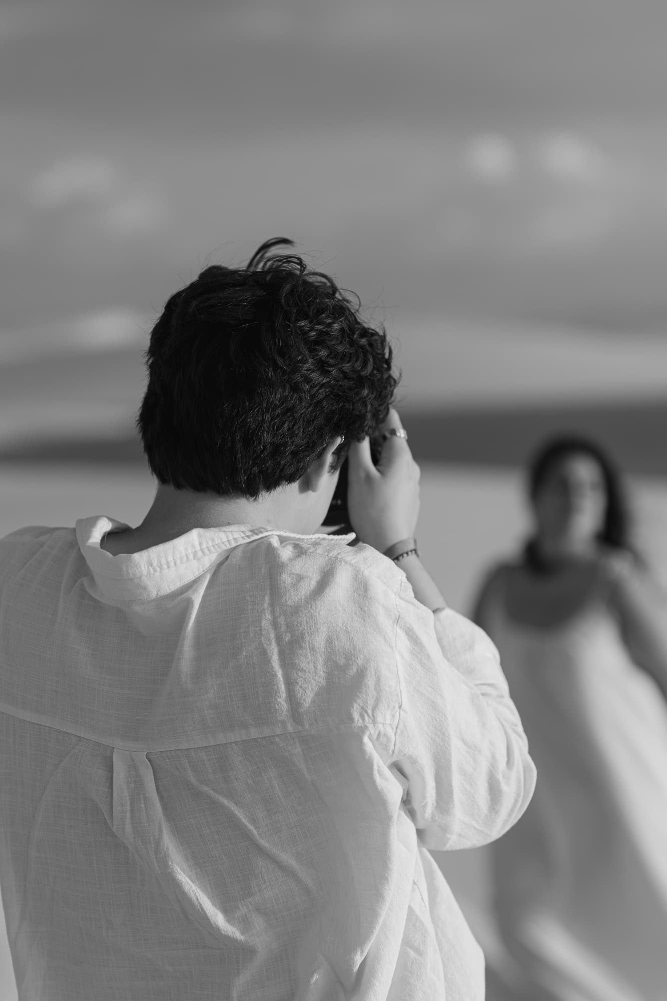 Amana e Julie, momento espontâneo do casal, Santo Amaro, Lençóis Maranhenses