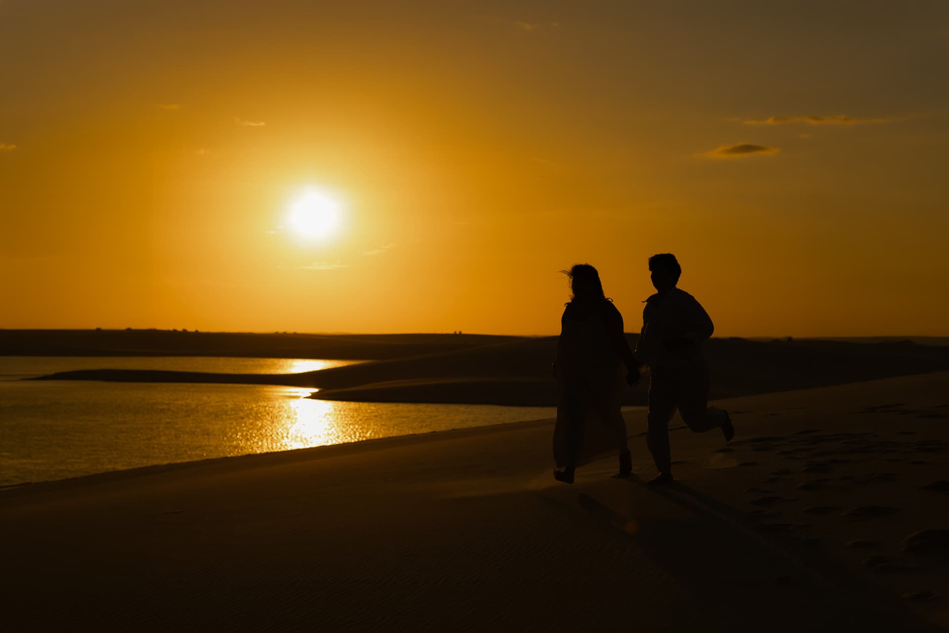 Amana e Julie, ensaio romântico nas dunas, Santo Amaro, Lençóis Maranhenses