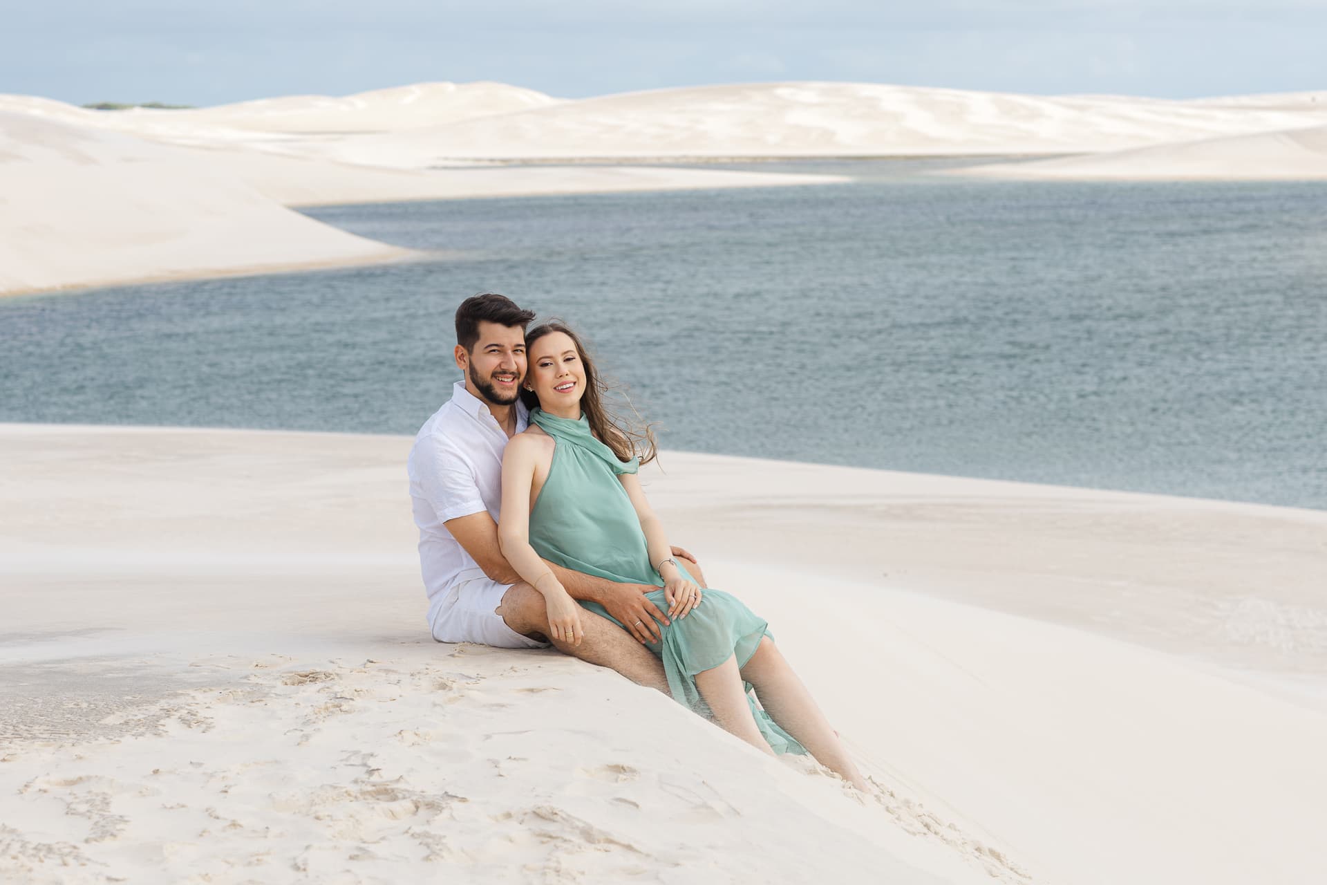 Amanda e Guilherme, retrato nas lagoas cristalinas, Santo Amaro, Lençóis Maranhenses