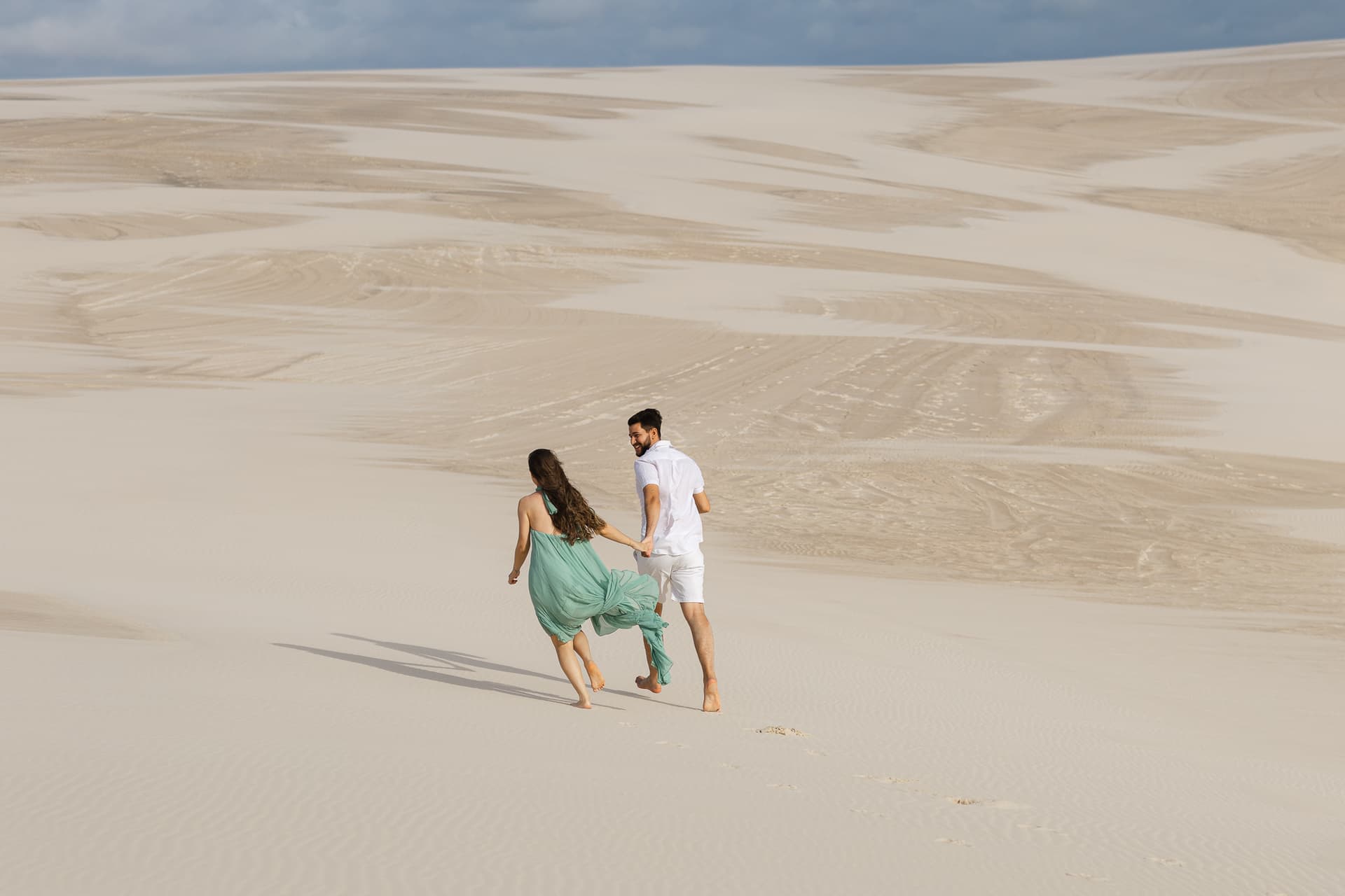 Amanda e Guilherme, ensaio fotográfico nas dunas brancas, Santo Amaro, Lençóis Maranhenses
