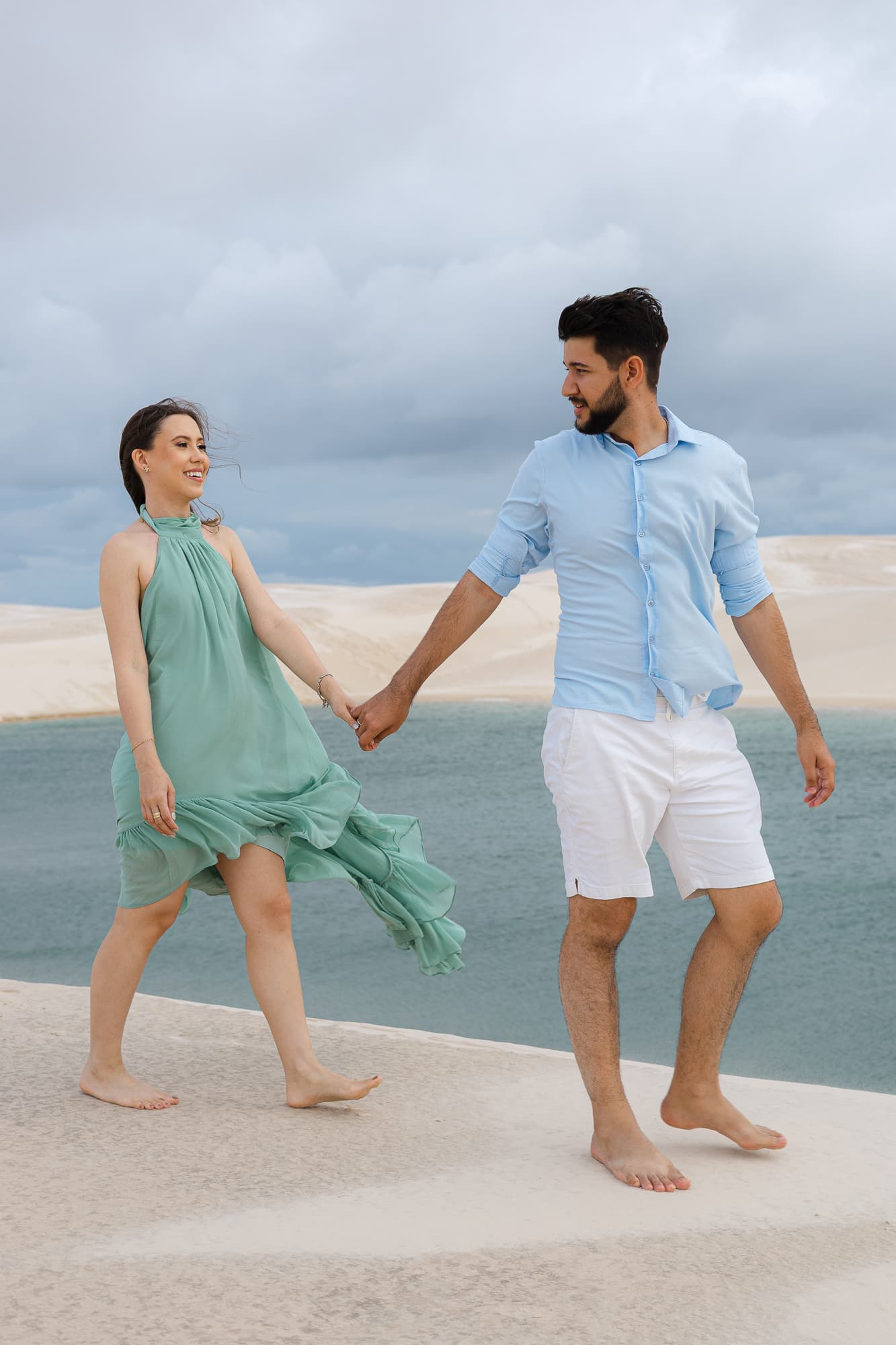 Amanda e Guilherme, close romântico do casal, Santo Amaro, Lençóis Maranhenses