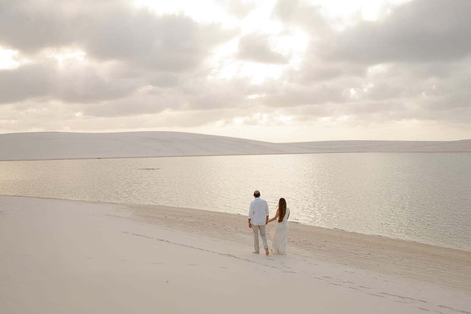 Bethanya e Dyhego, ensaio fotográfico nas dunas brancas, Santo Amaro, Lençóis Maranhenses