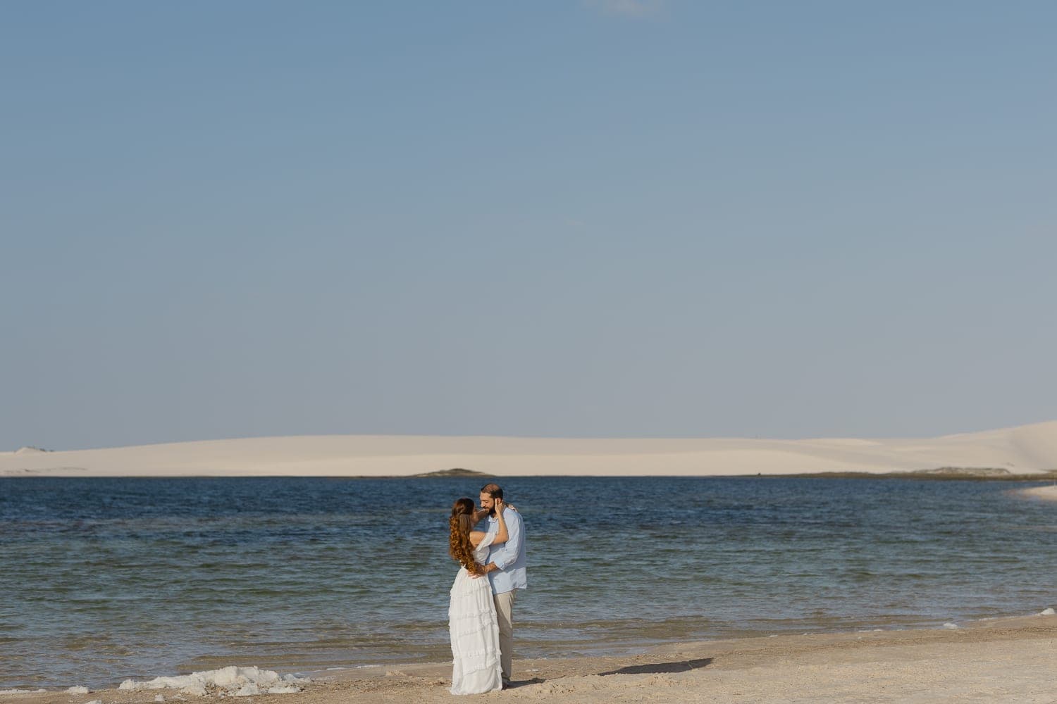 Bethanya e Dyhego, ensaio fotográfico nas dunas brancas, Santo Amaro, Lençóis Maranhenses
