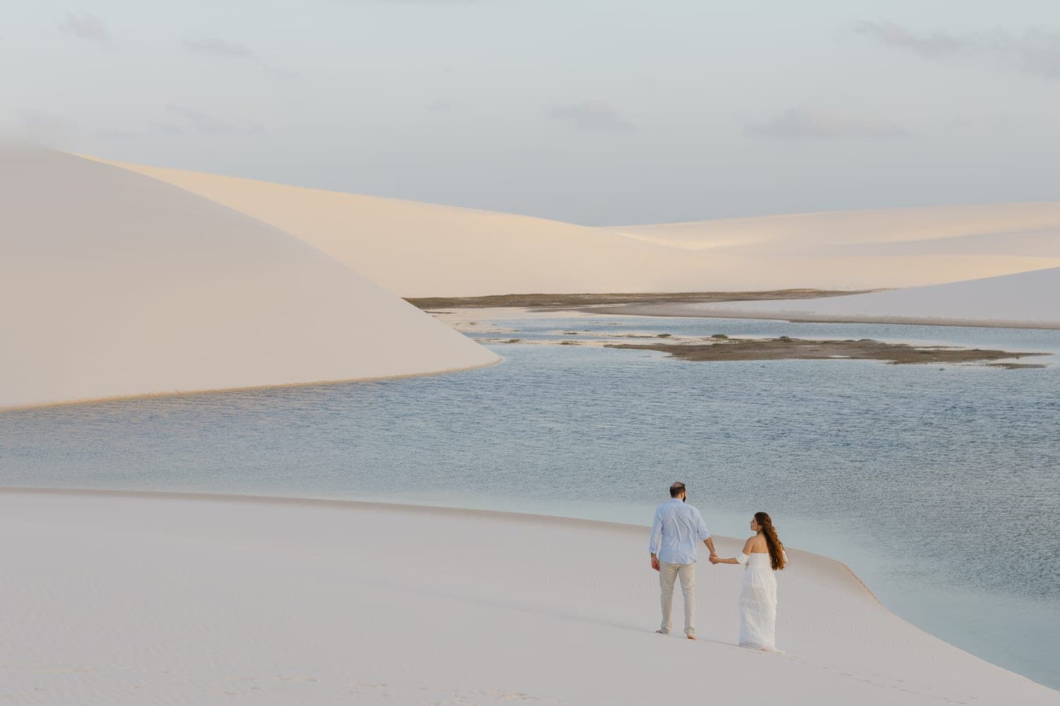 Bethanya e Dyhego, momento espontâneo do casal, Santo Amaro, Lençóis Maranhenses
