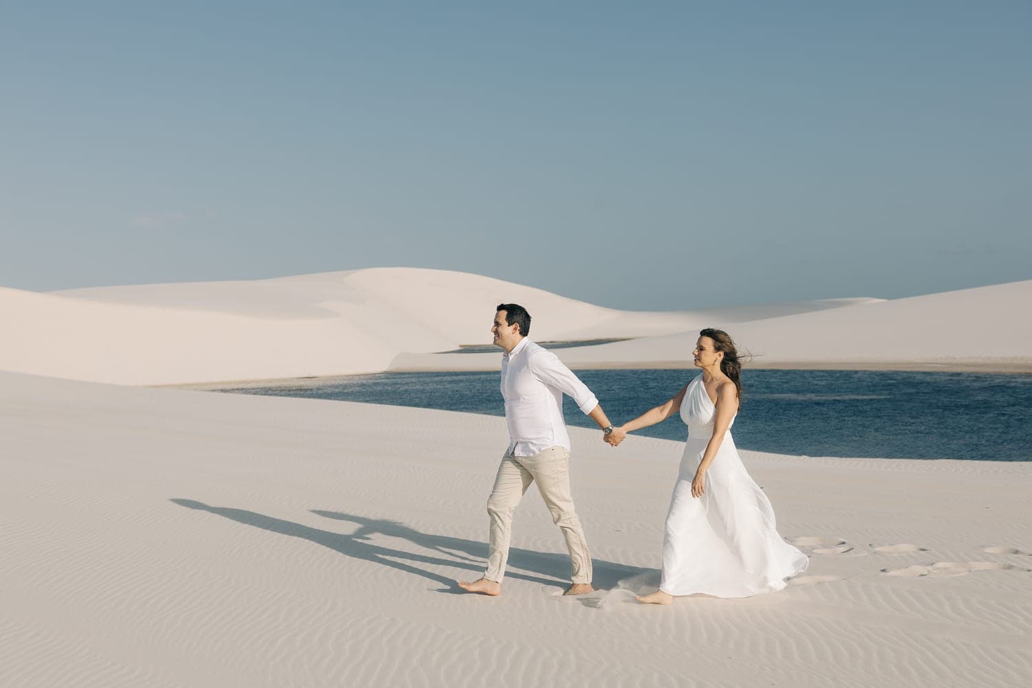 Estefânia e Daniel, momento espontâneo do casal, Santo Amaro, Lençóis Maranhenses