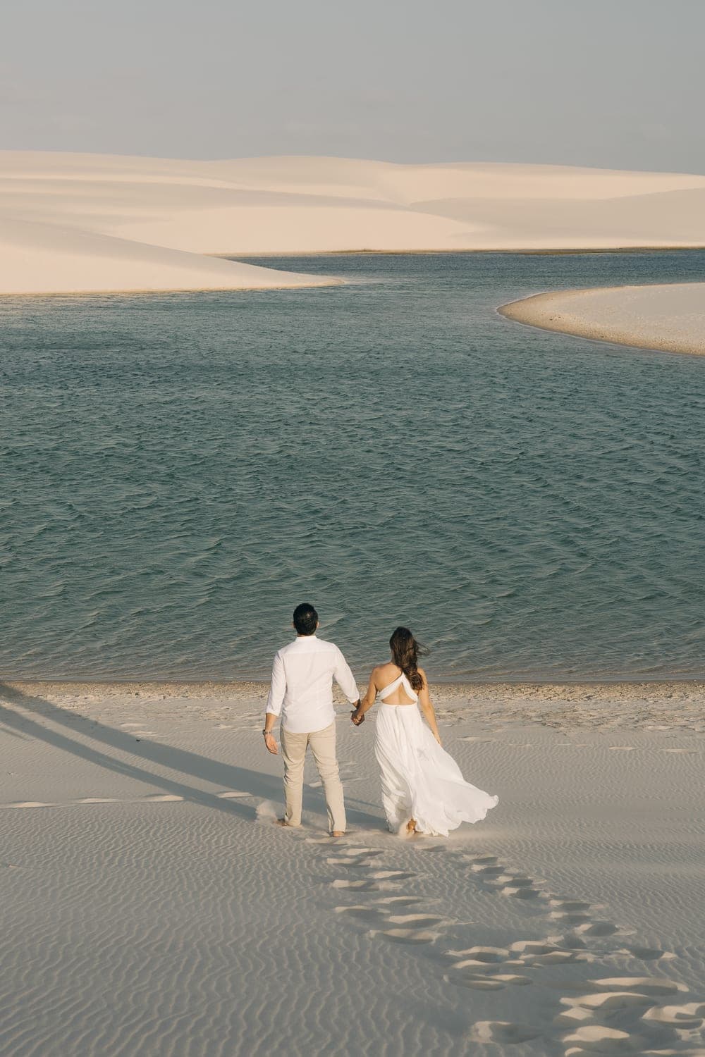 Estefânia e Daniel, momento espontâneo do casal, Santo Amaro, Lençóis Maranhenses