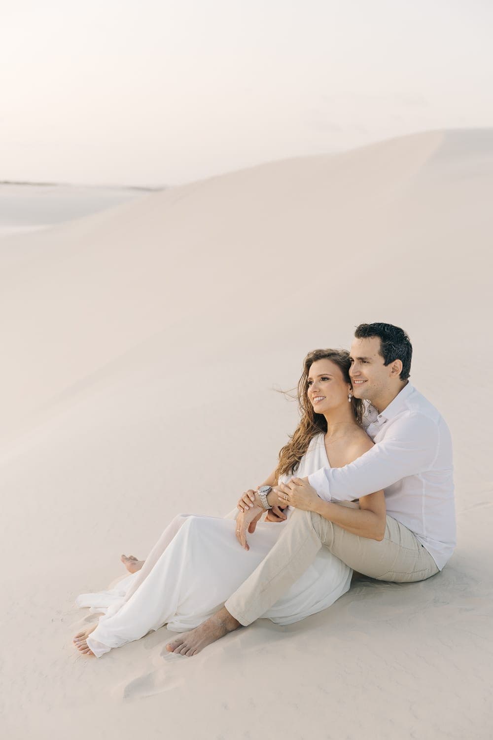Estefânia e Daniel, beijo ao pôr do sol nas dunas, Santo Amaro, Lençóis Maranhenses