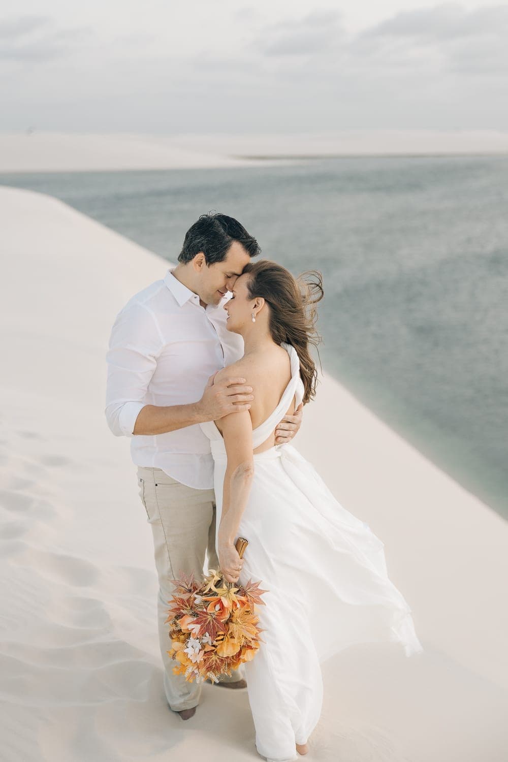 Estefânia e Daniel, ensaio fotográfico nas dunas brancas, Santo Amaro, Lençóis Maranhenses