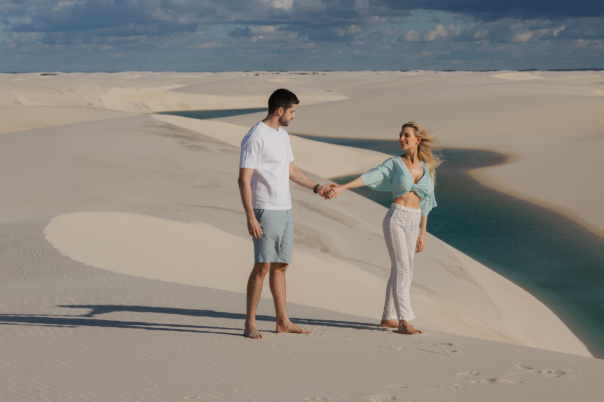 Isabella e Matheus, close romântico do casal, Atins, Lençóis Maranhenses