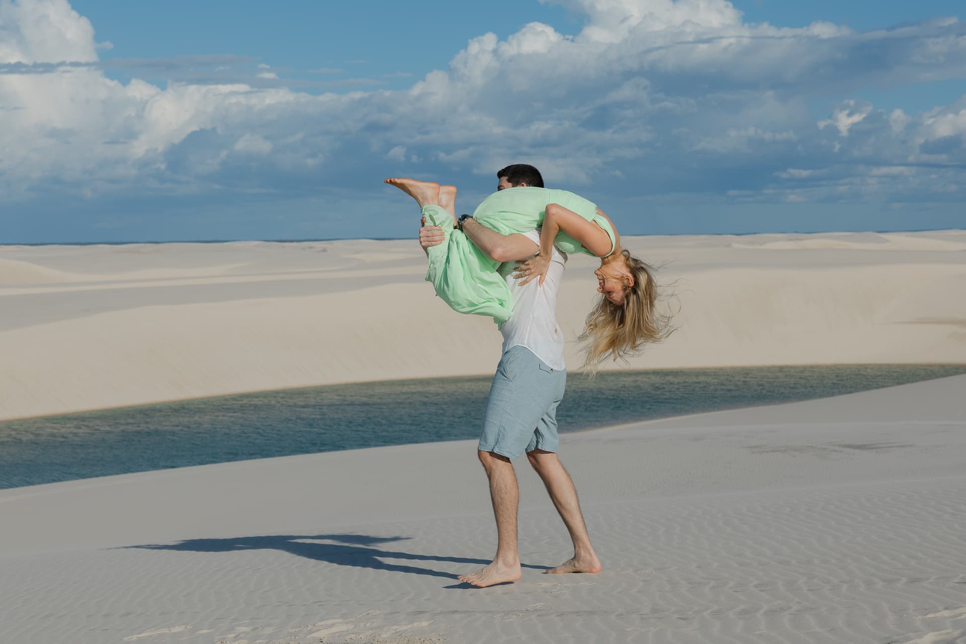 Isabella e Matheus, ensaio romântico nas dunas, Atins, Lençóis Maranhenses