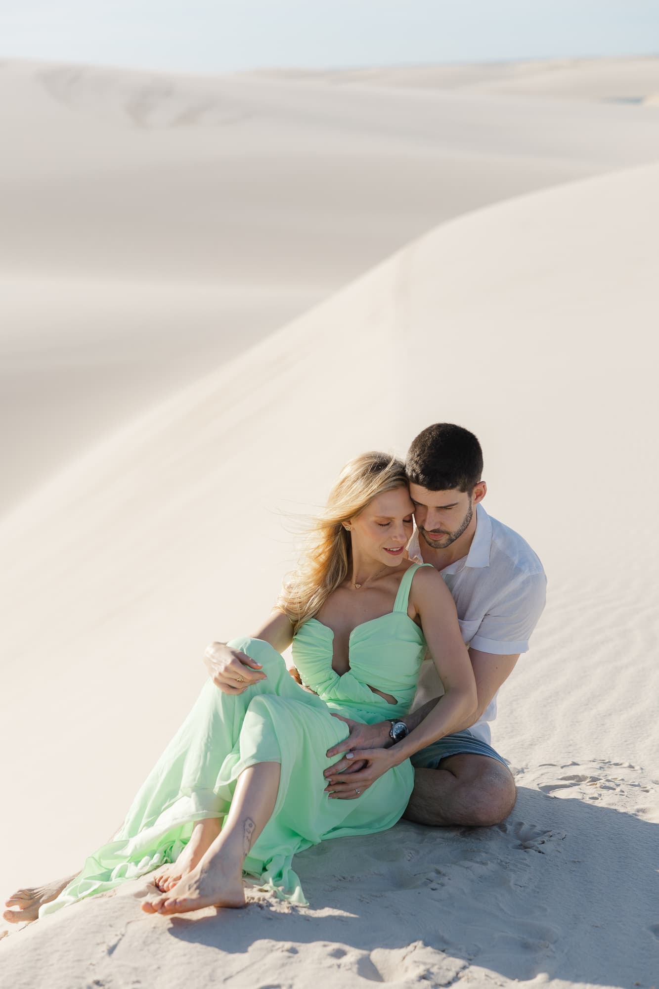Isabella e Matheus, silhueta ao entardecer, Atins, Lençóis Maranhenses