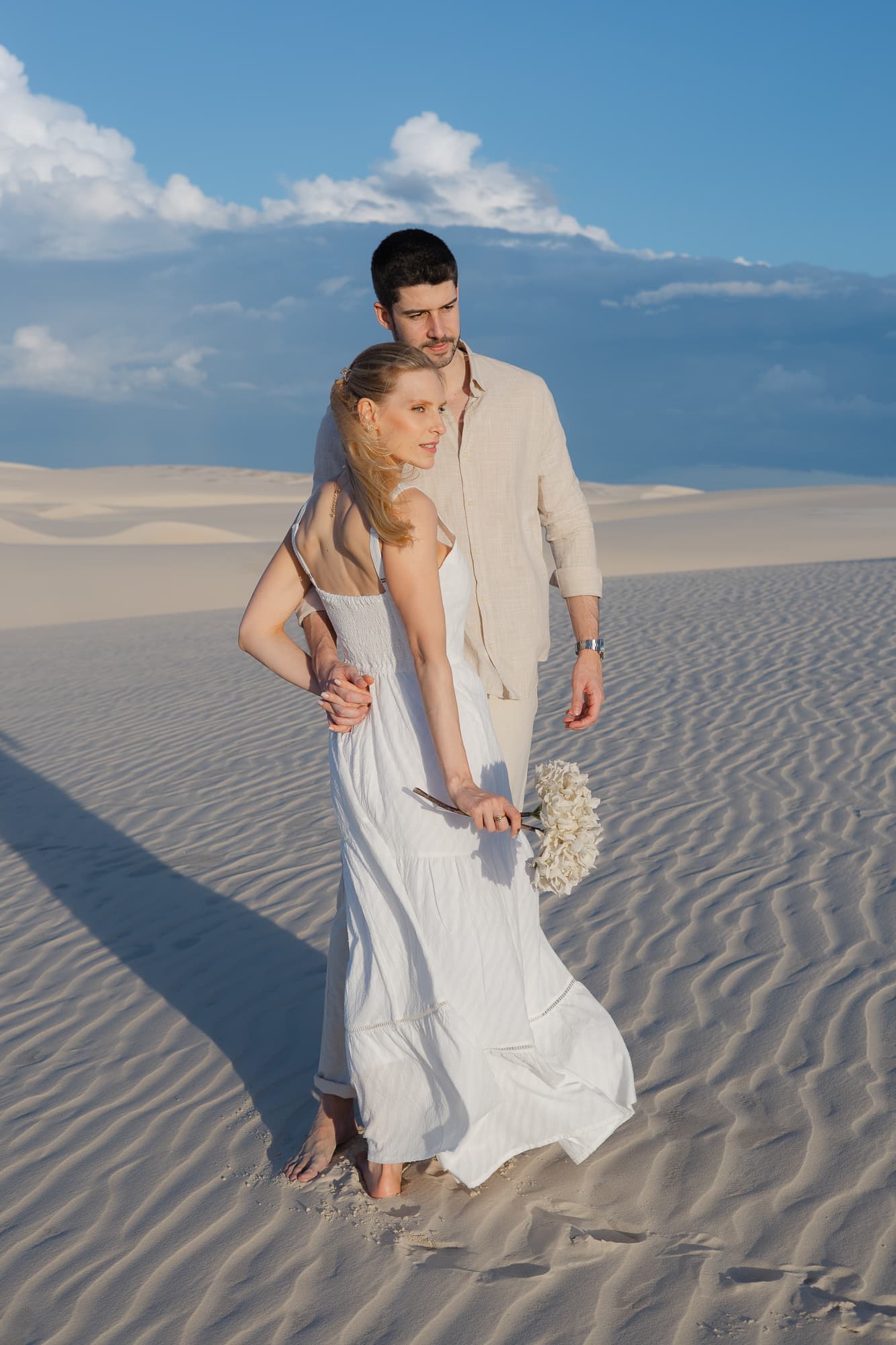 Isabella e Matheus, momento de cumplicidade nas dunas, Atins, Lençóis Maranhenses