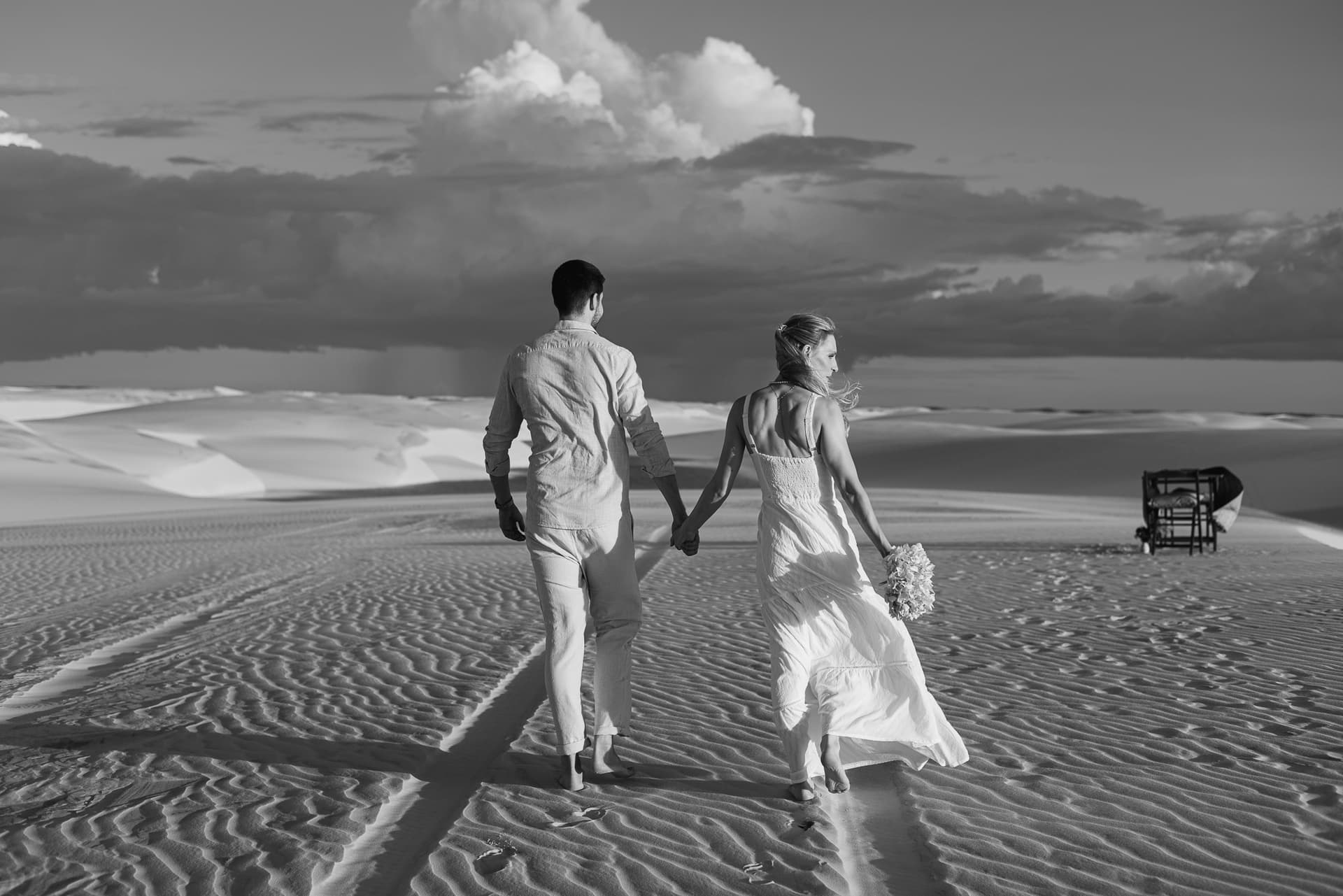 Isabella e Matheus, casal nas lagoas azuis, Atins, Lençóis Maranhenses