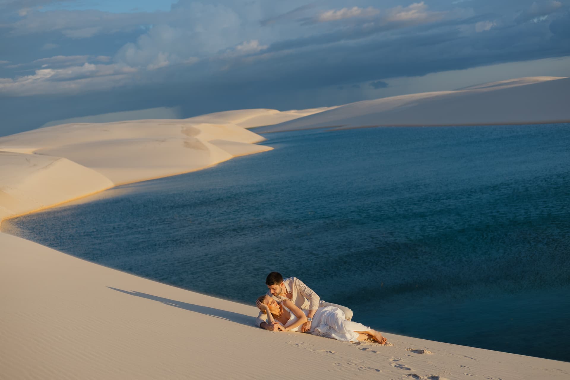 Isabella e Matheus, ensaio romântico nas dunas, Atins, Lençóis Maranhenses