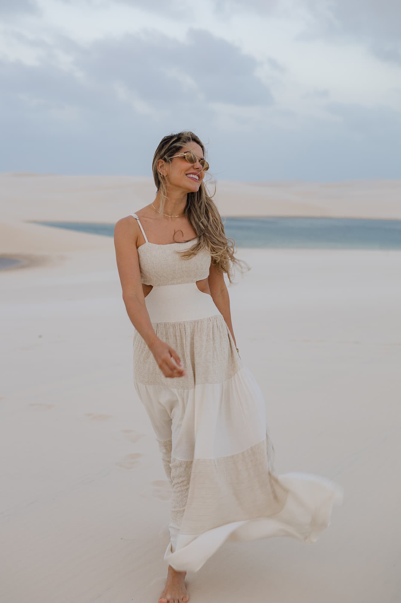 Jéssica e Vitor, momento de cumplicidade nas dunas, Santo Amaro, Lençóis Maranhenses