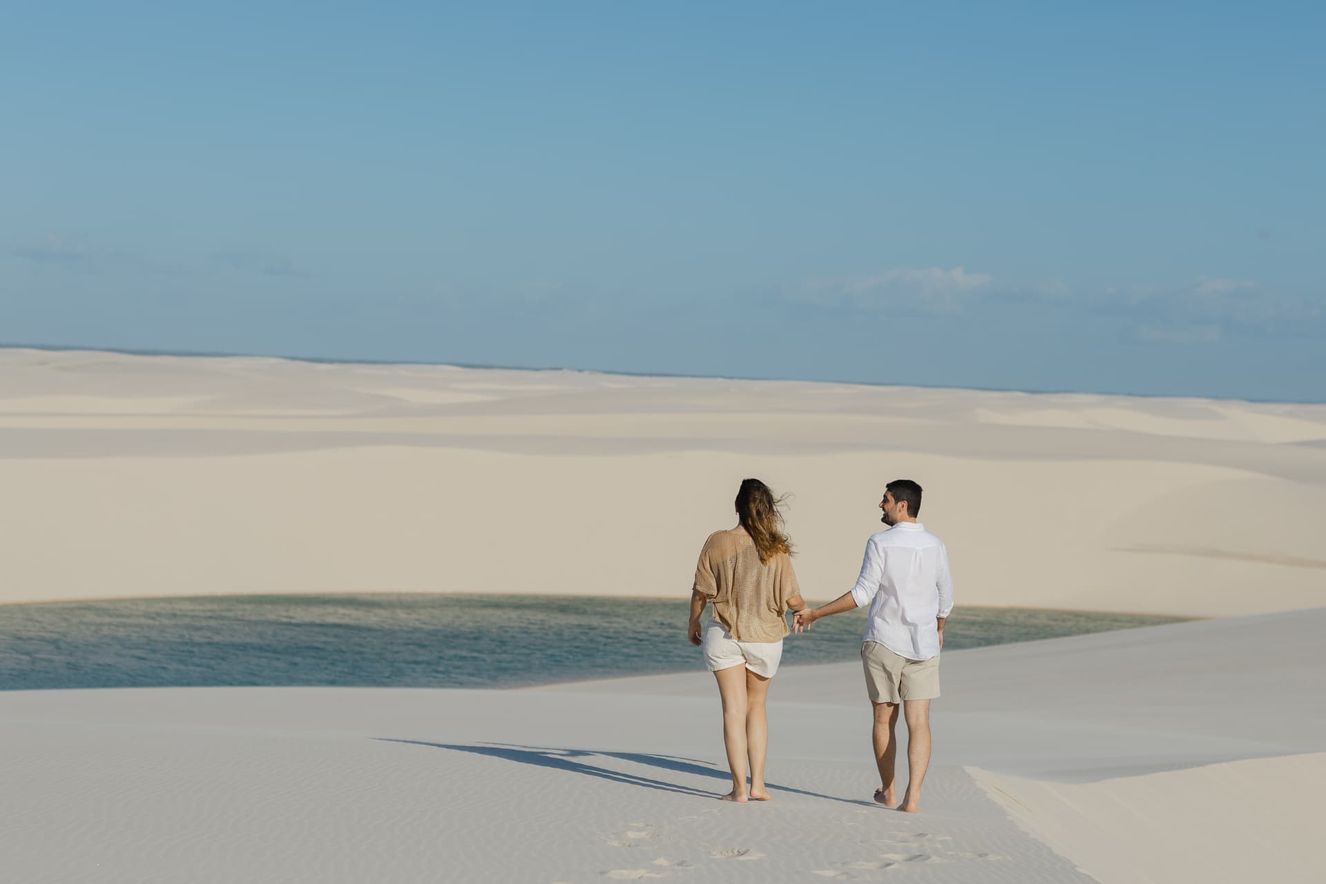 Júlia e Guilherme, ensaio romântico nas dunas, Atins, Lençóis Maranhenses