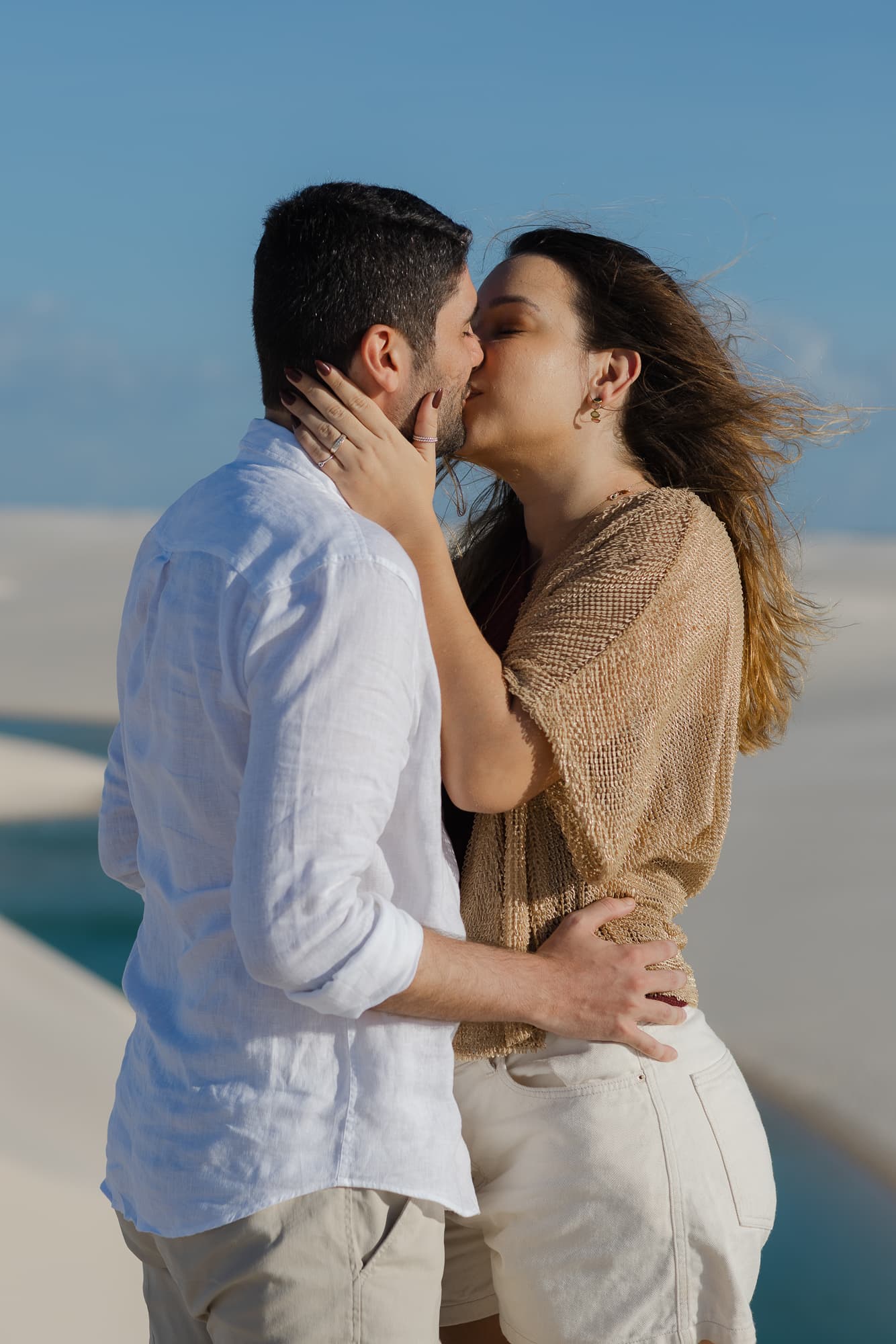 Júlia e Guilherme, retrato nas lagoas cristalinas, Atins, Lençóis Maranhenses
