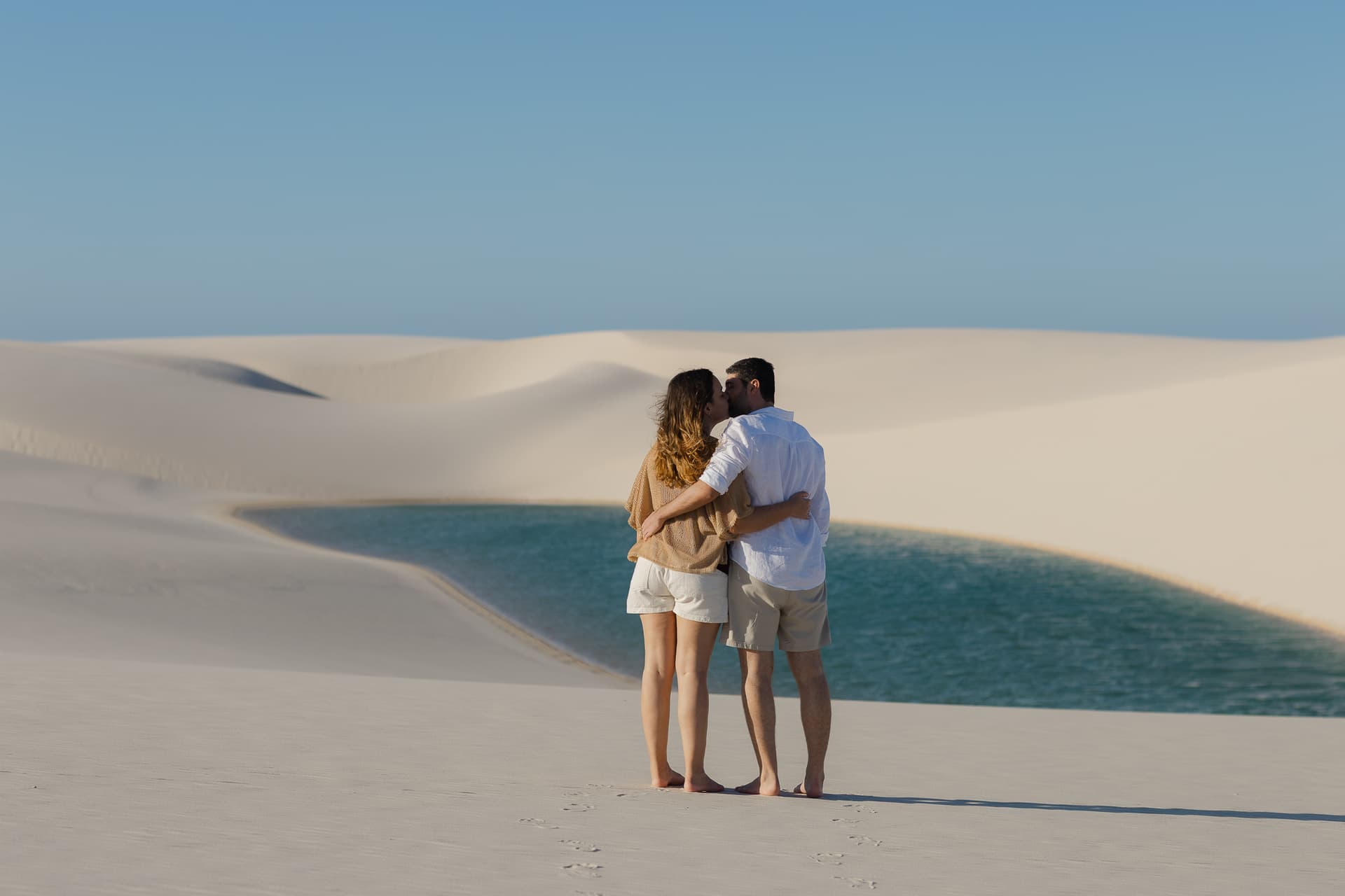 Júlia e Guilherme, momento espontâneo do casal, Atins, Lençóis Maranhenses