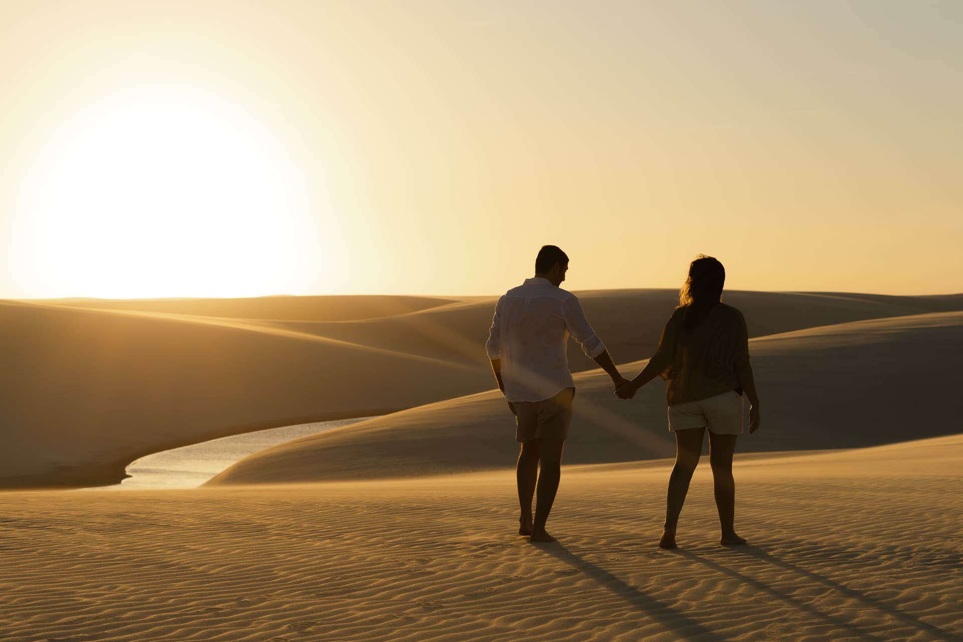 Júlia e Guilherme, ensaio romântico nas dunas, Atins, Lençóis Maranhenses