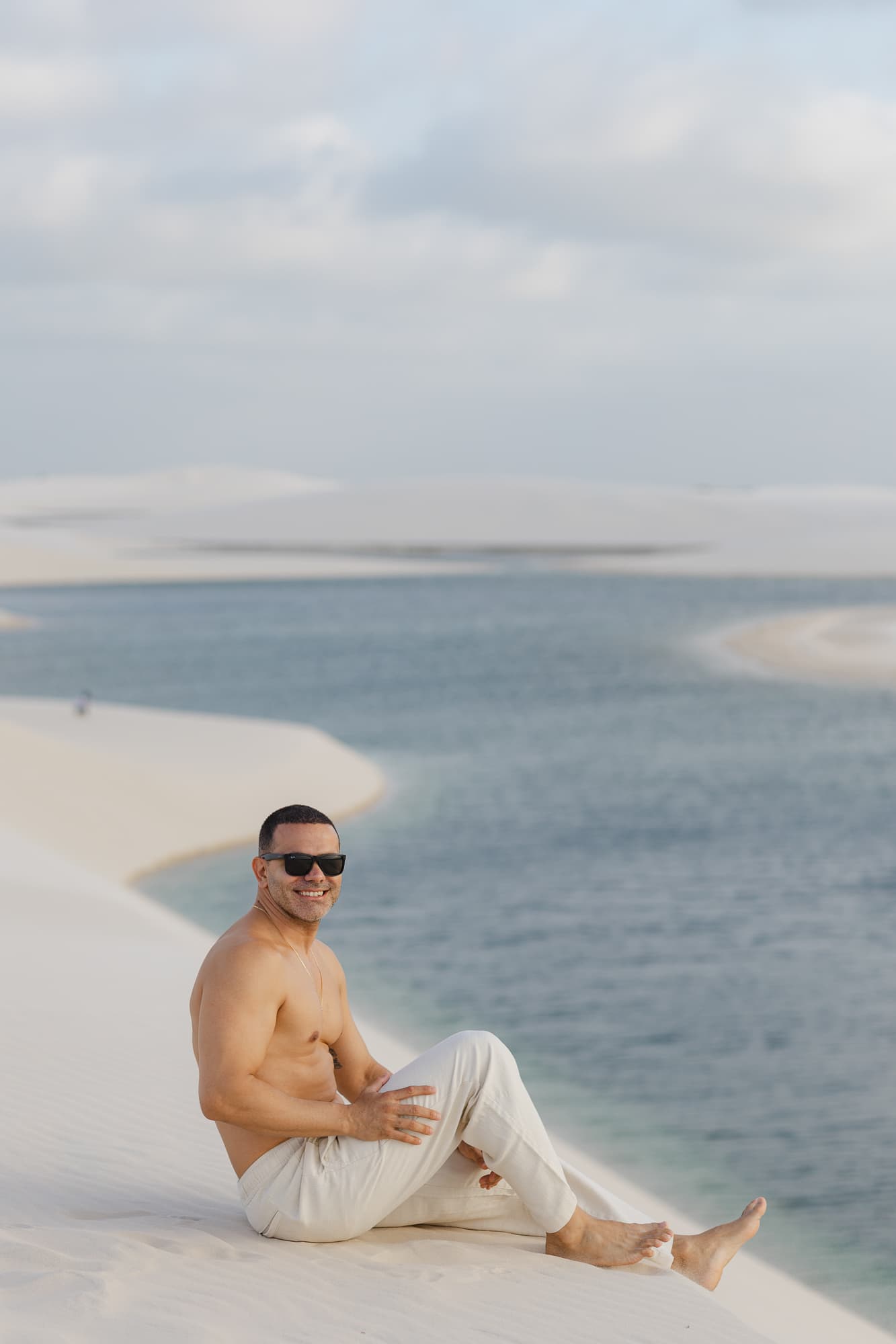 Lívia e José, momento de cumplicidade nas dunas, Santo Amaro, Lençóis Maranhenses
