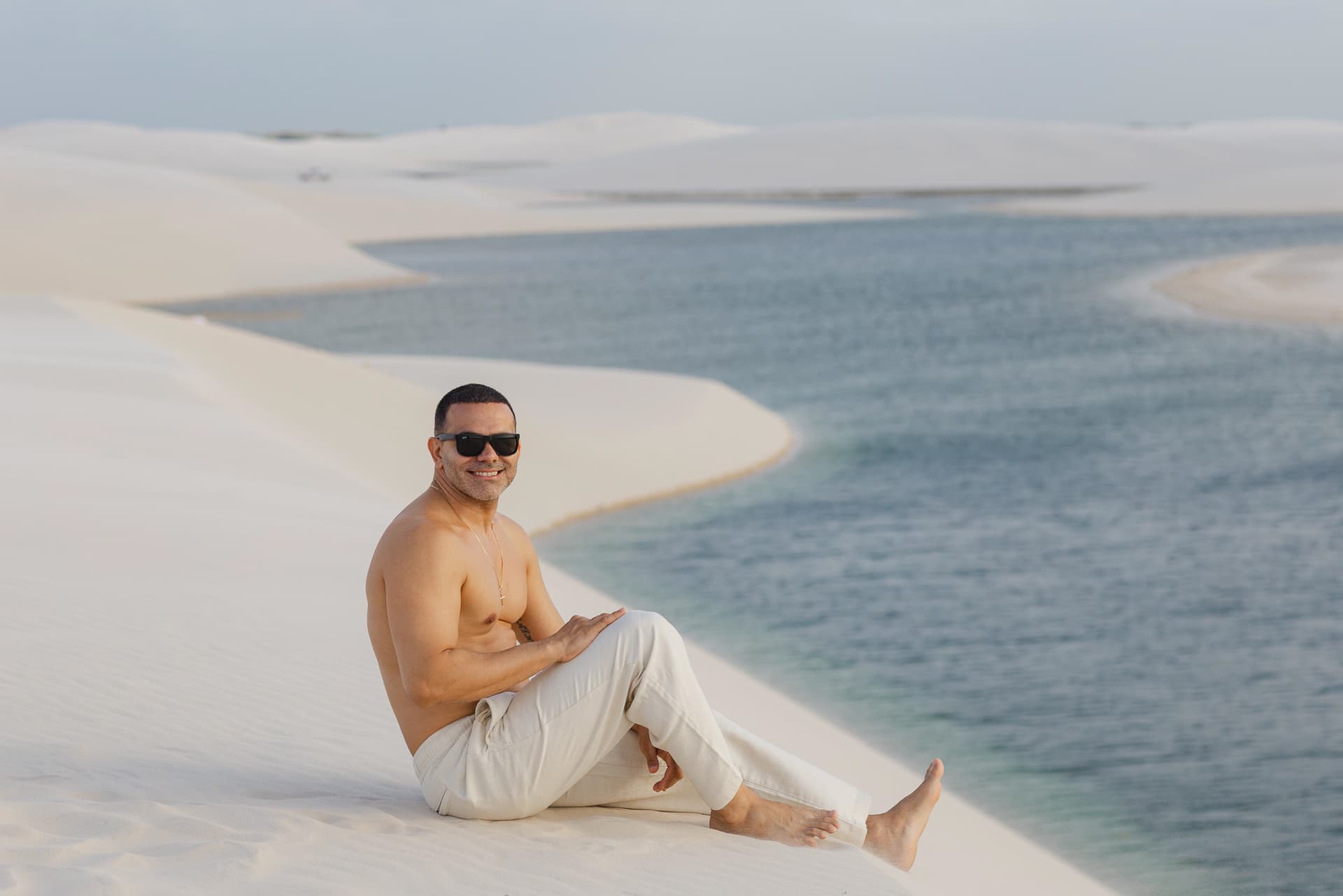 Lívia e José, casal nas lagoas azuis, Santo Amaro, Lençóis Maranhenses