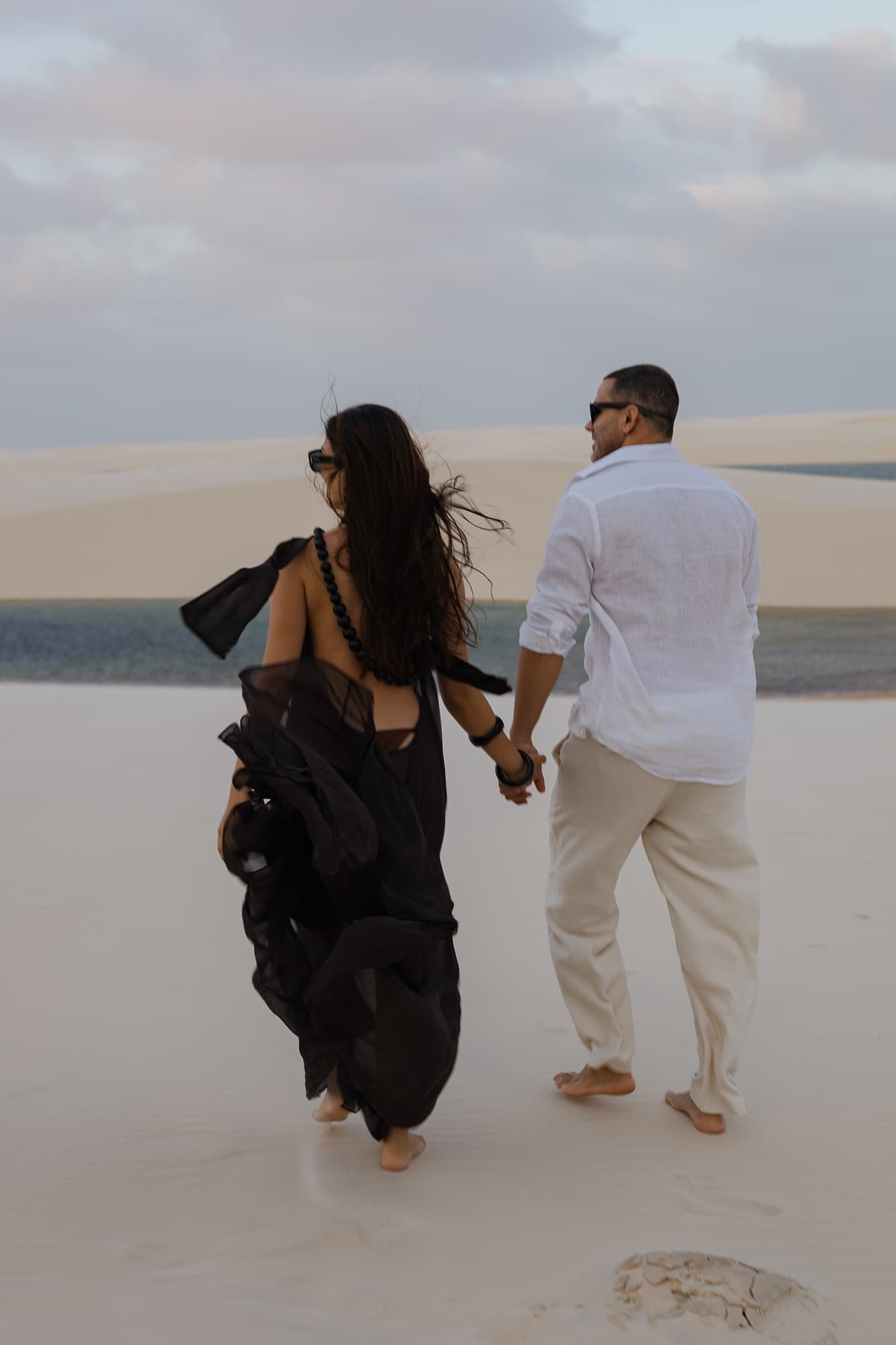 Lívia e José, ensaio fotográfico nas dunas brancas, Santo Amaro, Lençóis Maranhenses