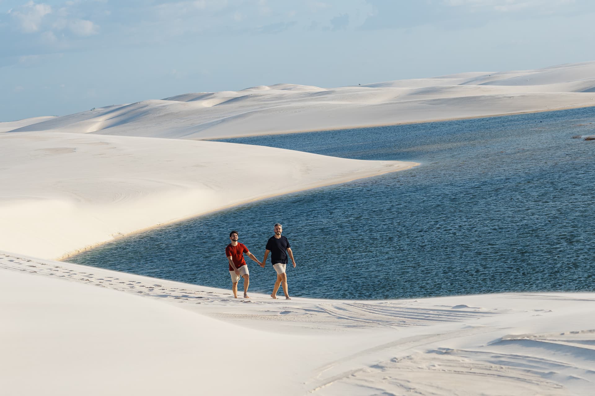 Marcos e Victor, retrato nas lagoas cristalinas, Santo Amaro, Lençóis Maranhenses