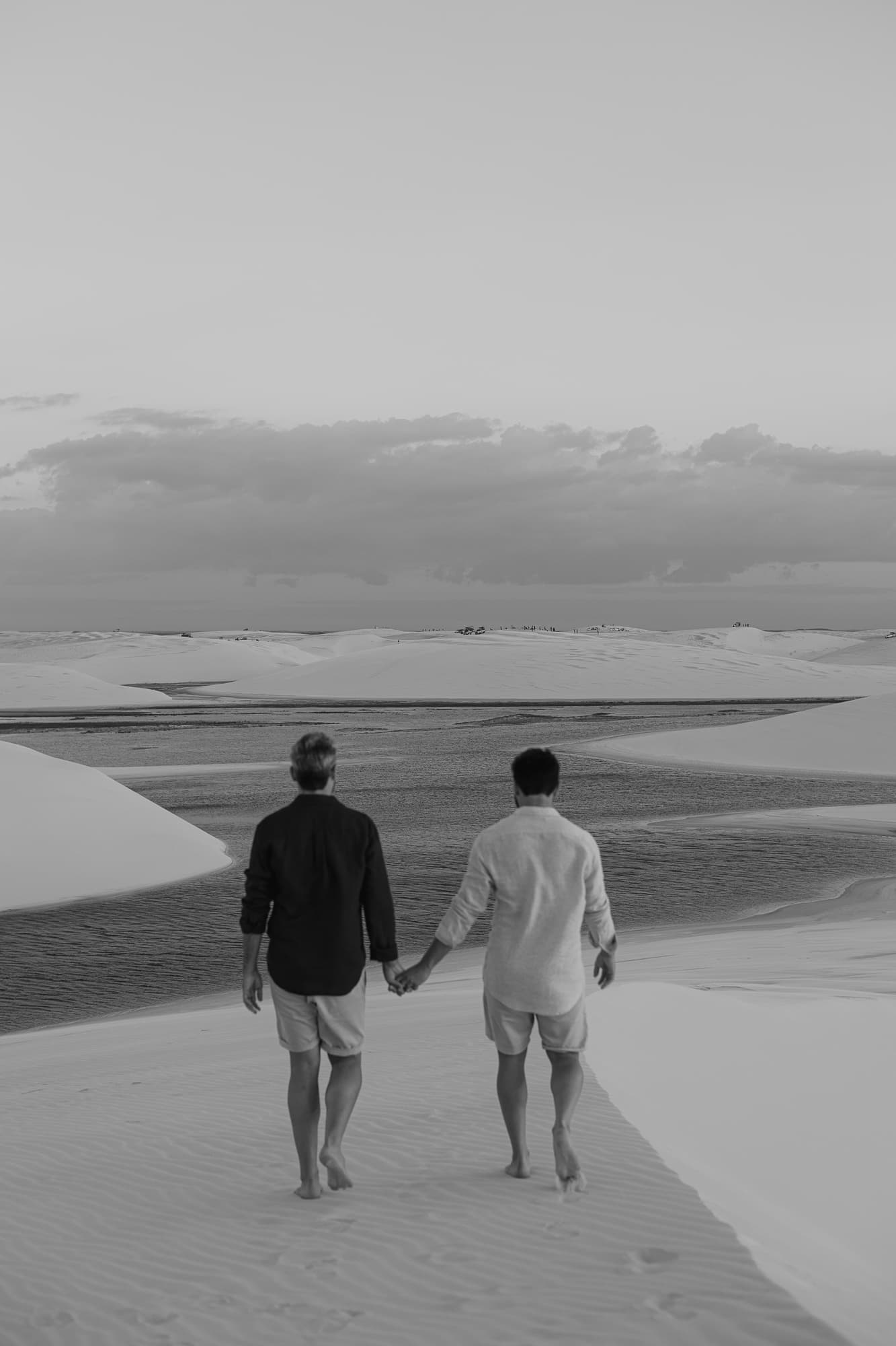 Marcos e Victor, retrato nas lagoas cristalinas, Santo Amaro, Lençóis Maranhenses