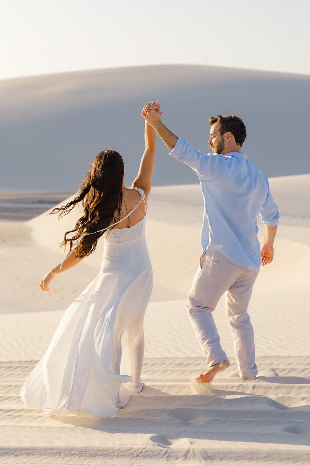 Mariana e Robson, momento espontâneo do casal, Santo Amaro, Lençóis Maranhenses