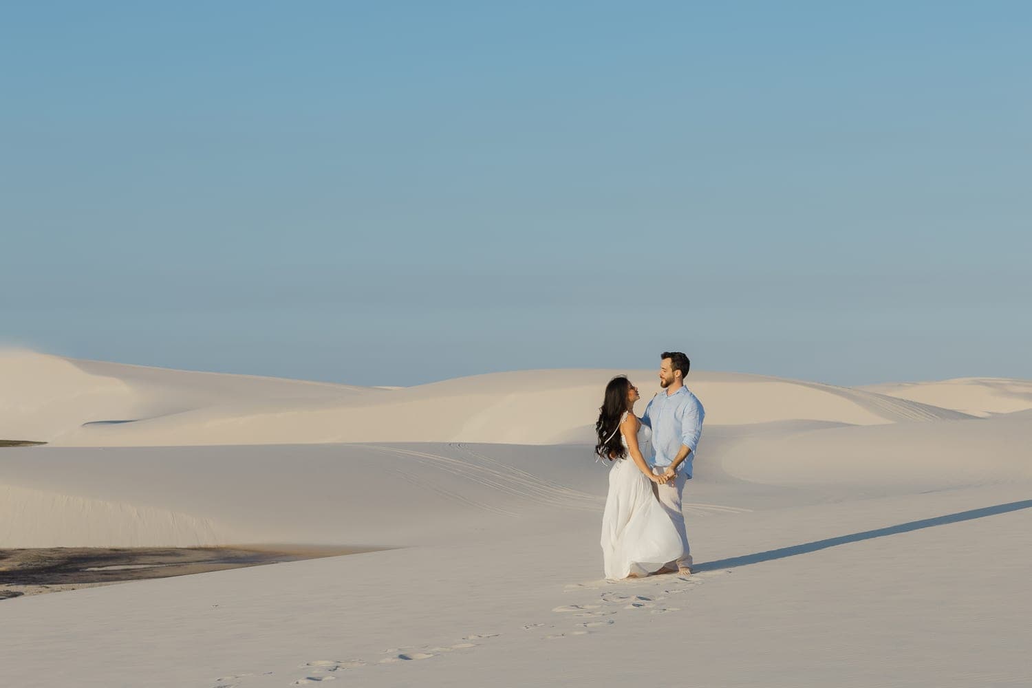 Mariana e Robson, close romântico do casal, Santo Amaro, Lençóis Maranhenses