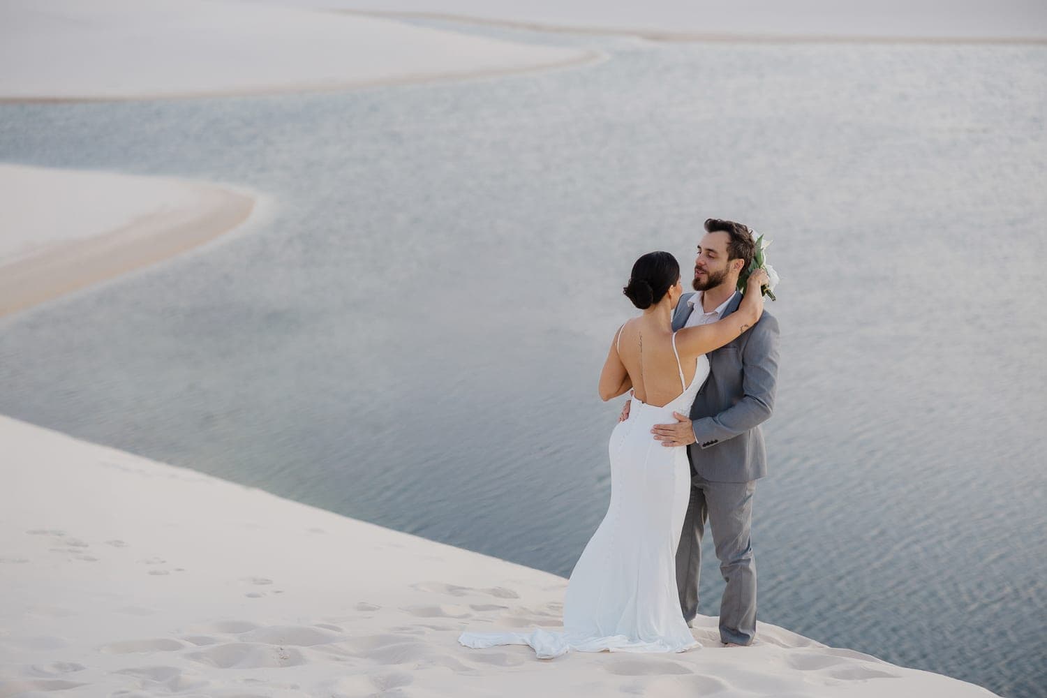 Mariana e Robson, momento espontâneo do casal, Santo Amaro, Lençóis Maranhenses