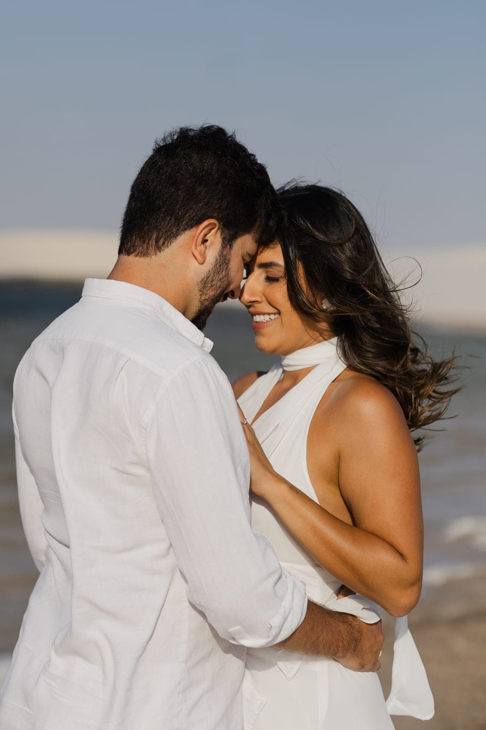 Marina e Luís Augusto, silhueta ao entardecer, Barreirinhas, Lençóis Maranhenses
