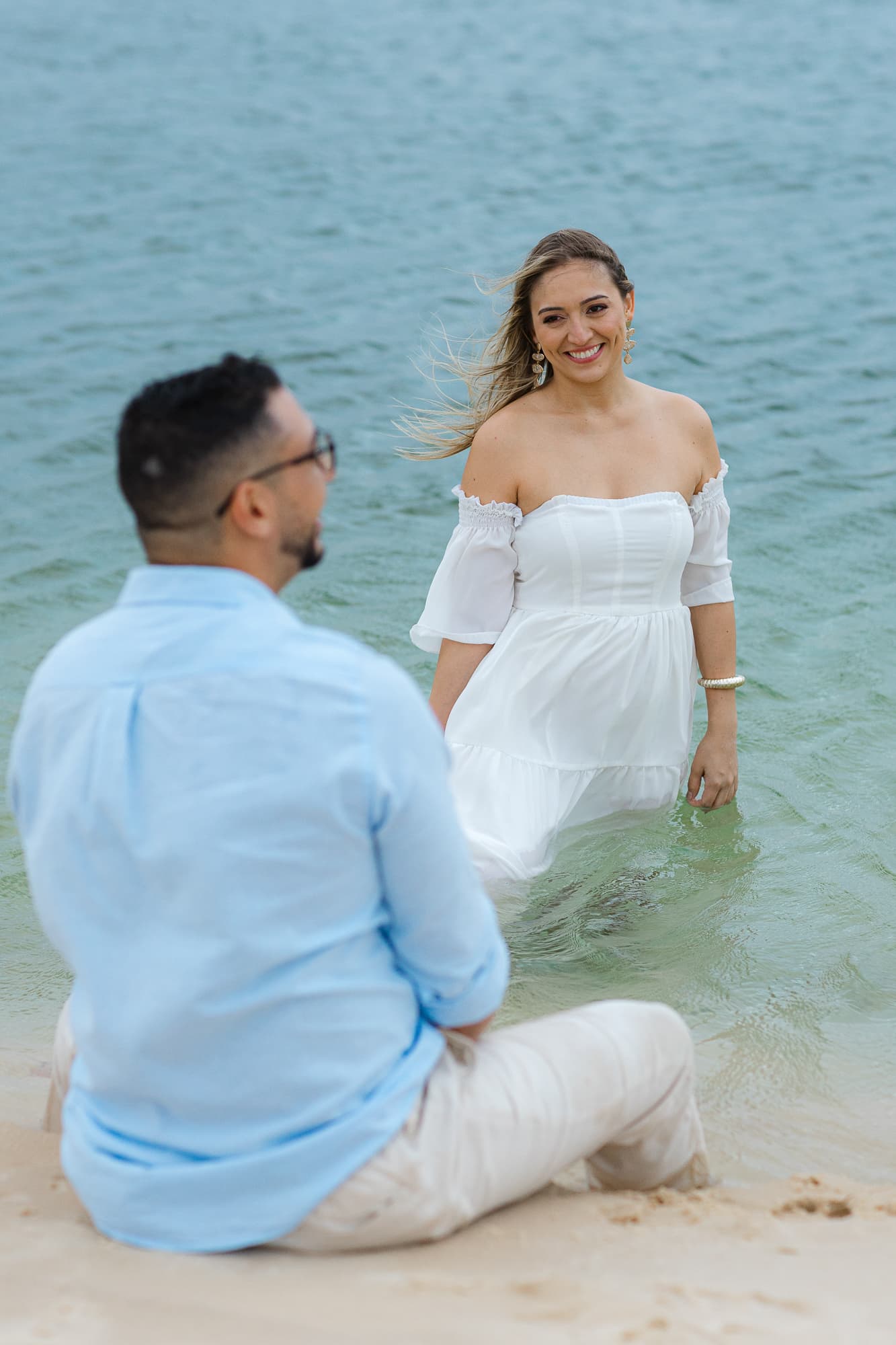 Thays e Jorge, silhueta ao entardecer, Santo Amaro, Lençóis Maranhenses