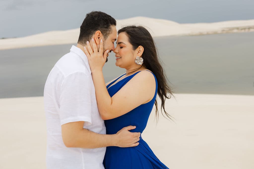 Vera Raquel e Gustavo, casal nas lagoas azuis, Santo Amaro, Lençóis Maranhenses
