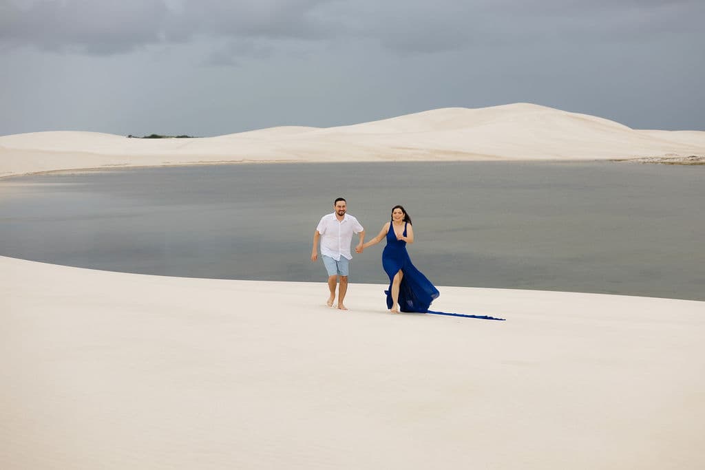 Vera Raquel e Gustavo, ensaio fotográfico nas dunas brancas, Santo Amaro, Lençóis Maranhenses