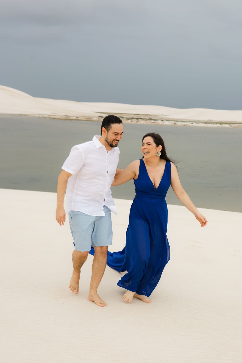 Vera Raquel e Gustavo, retrato ao ar livre nos Lençóis, Santo Amaro, Lençóis Maranhenses