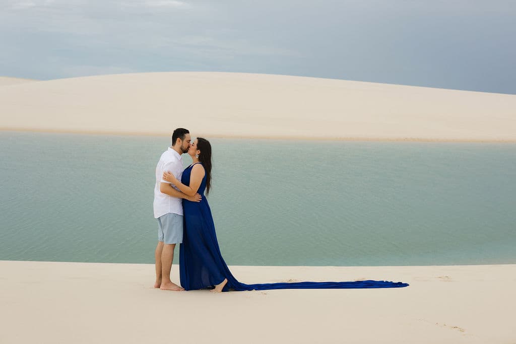 Vera Raquel e Gustavo, momento espontâneo do casal, Santo Amaro, Lençóis Maranhenses