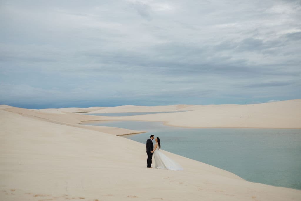 Vera Raquel e Gustavo, momento espontâneo do casal, Santo Amaro, Lençóis Maranhenses