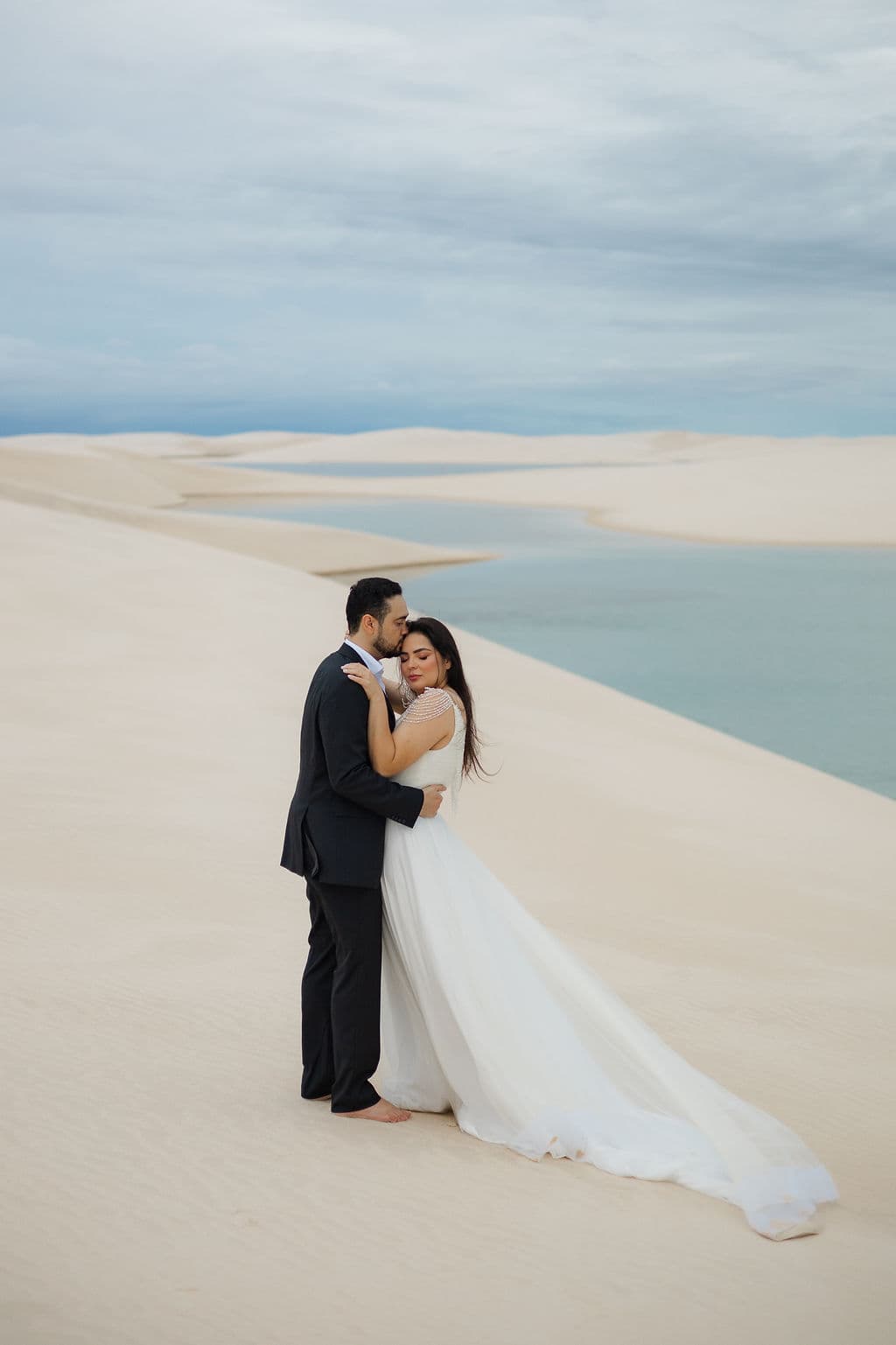 Vera Raquel e Gustavo, retrato ao ar livre nos Lençóis, Santo Amaro, Lençóis Maranhenses