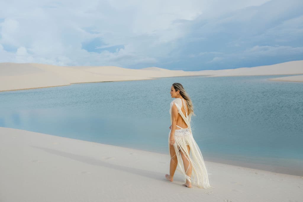 Winnie e José, momento de cumplicidade nas dunas, Santo Amaro, Lençóis Maranhenses