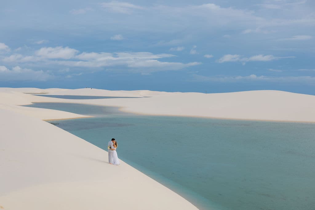 Winnie e José, close romântico do casal, Santo Amaro, Lençóis Maranhenses