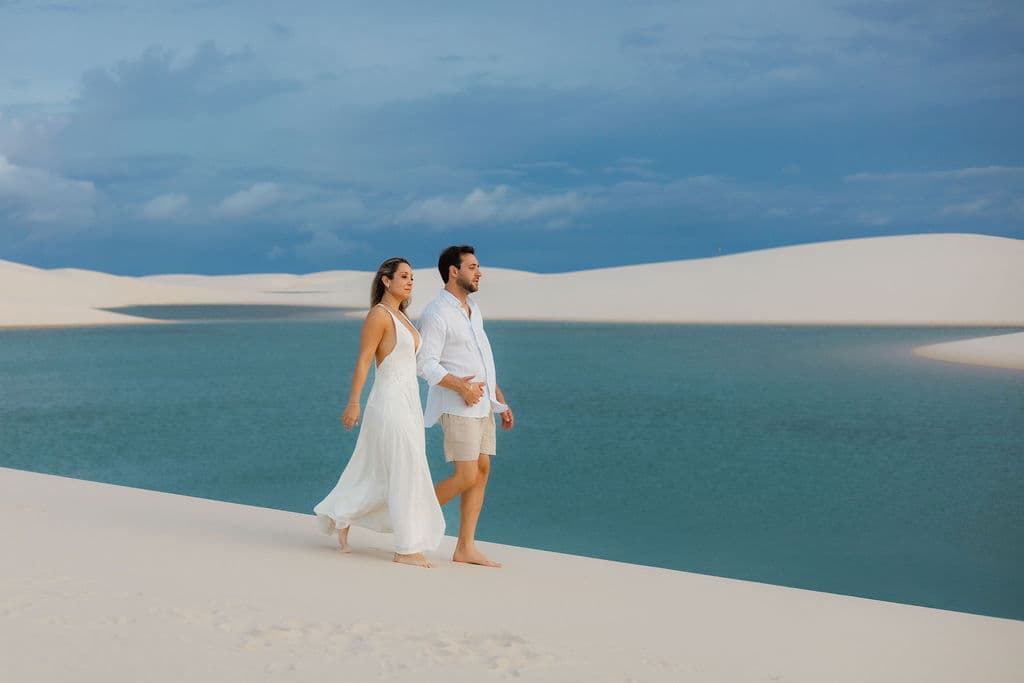 Winnie e José, momento espontâneo do casal, Santo Amaro, Lençóis Maranhenses